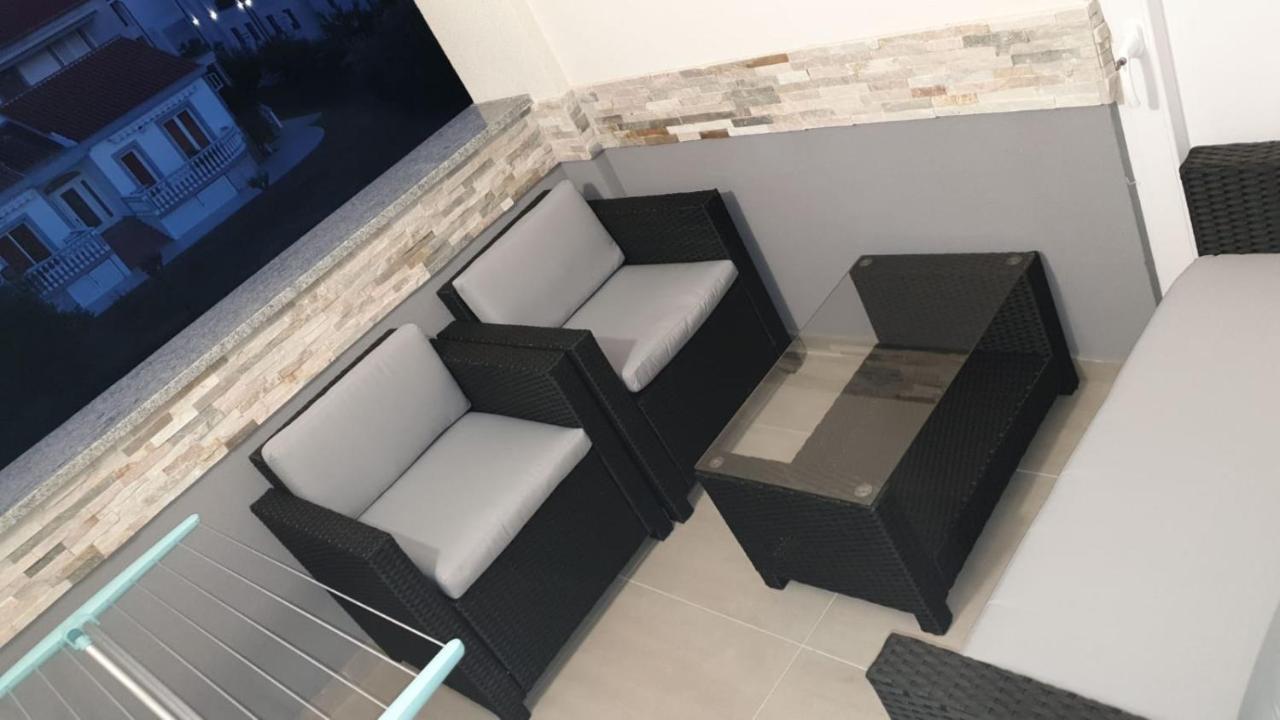 Apartmani Zaton 2 ภายนอก รูปภาพ